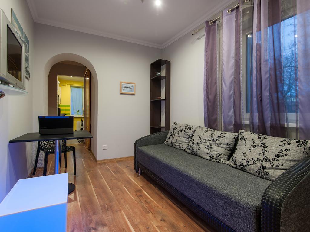 Like Hostel TTchernivtsi Extérieur photo